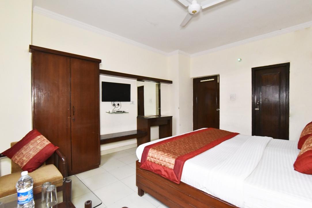Hotel B-Comfort Αμριτσάρ Εξωτερικό φωτογραφία